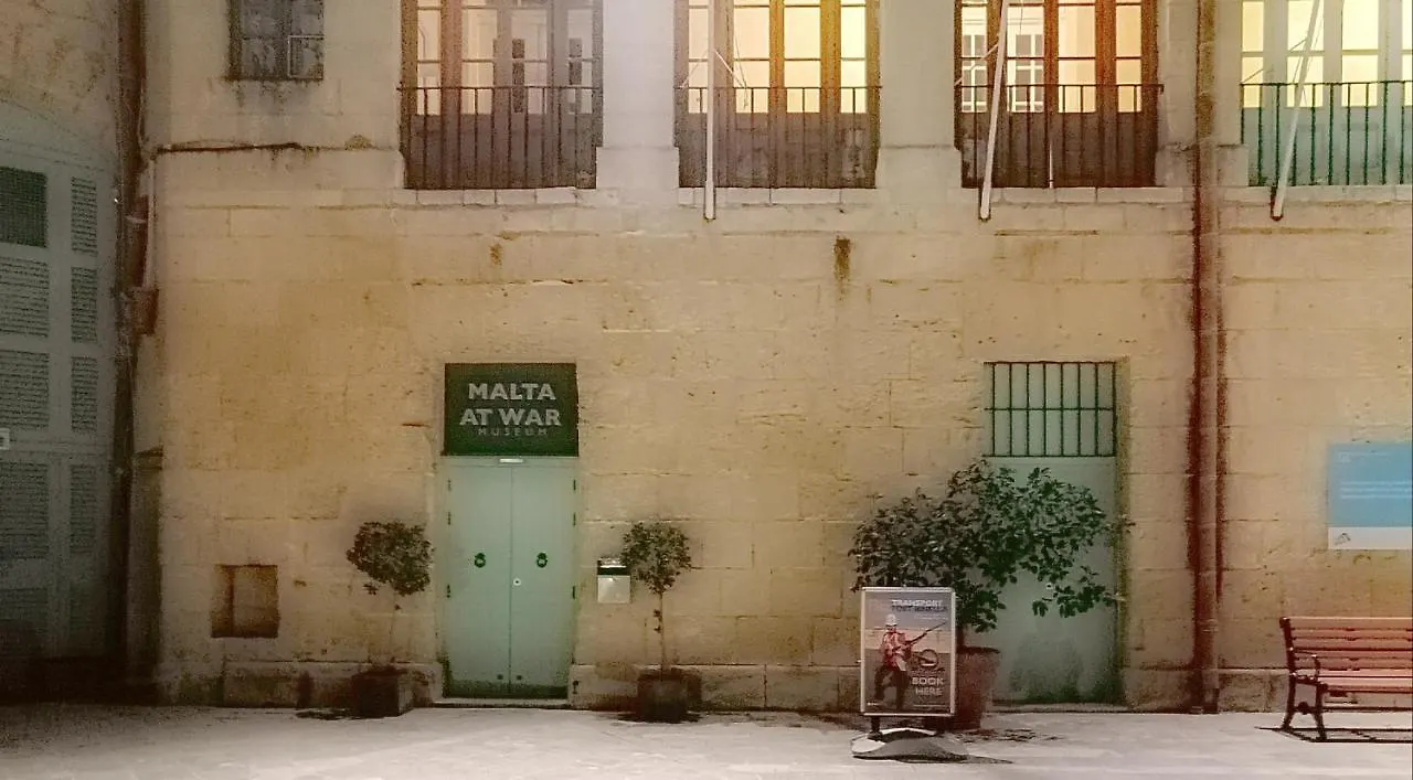Vittoriosa Seafront Highly Furnished Apartment Fl 4