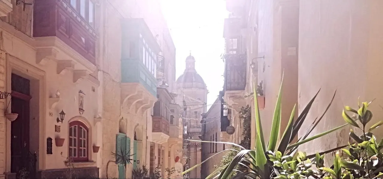 Vittoriosa Seafront Highly Furnished Apartment Fl 4 Birgu
