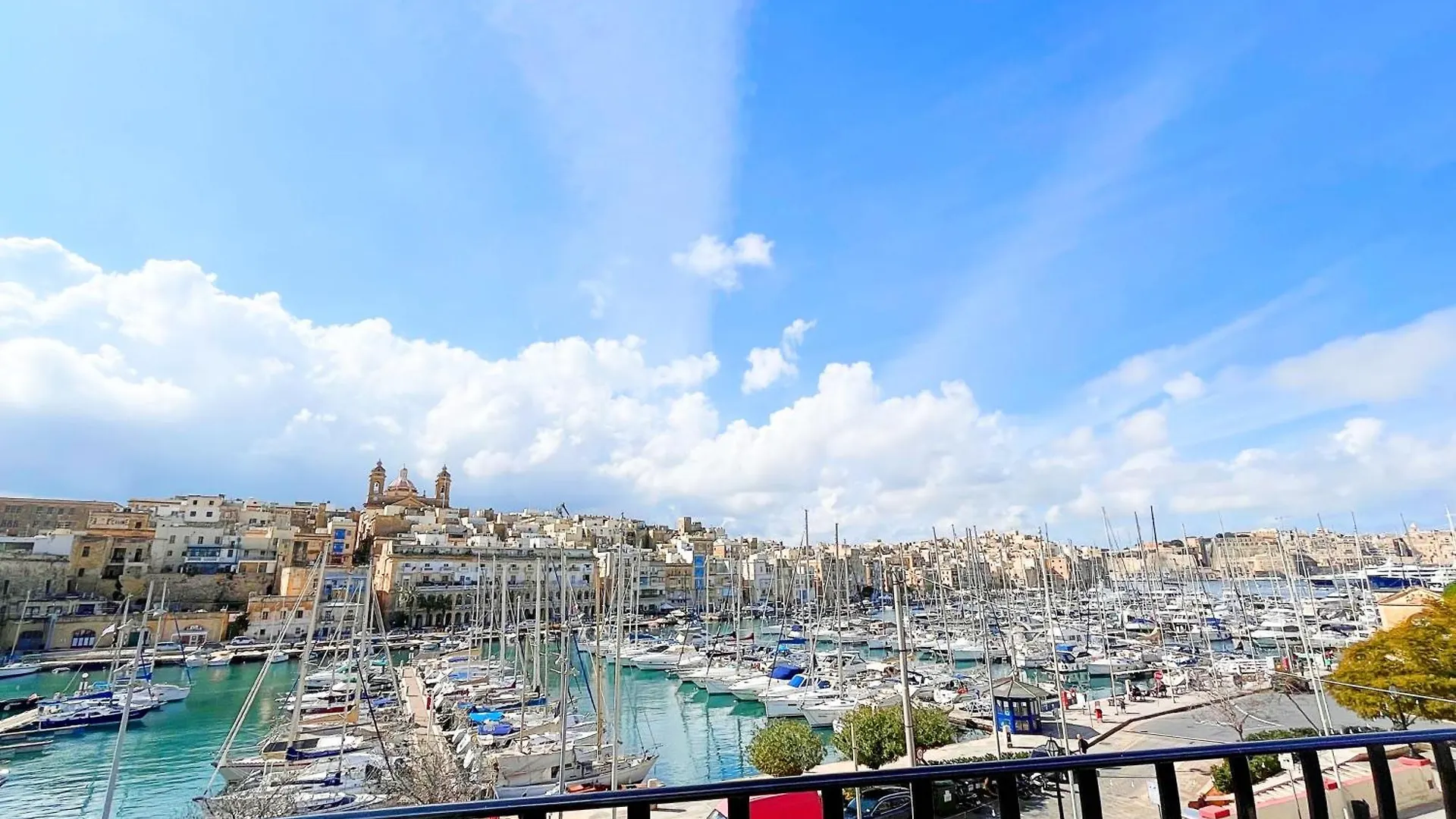 Vittoriosa Seafront Highly Furnished Apartment Fl 4