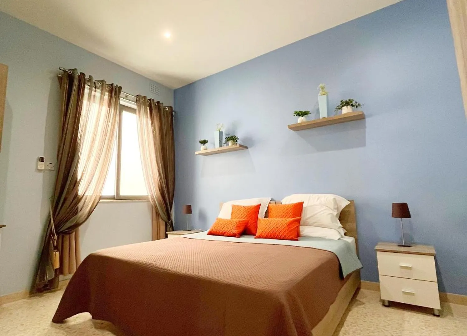 Vittoriosa Seafront Highly Furnished Apartment Fl 4 Malta